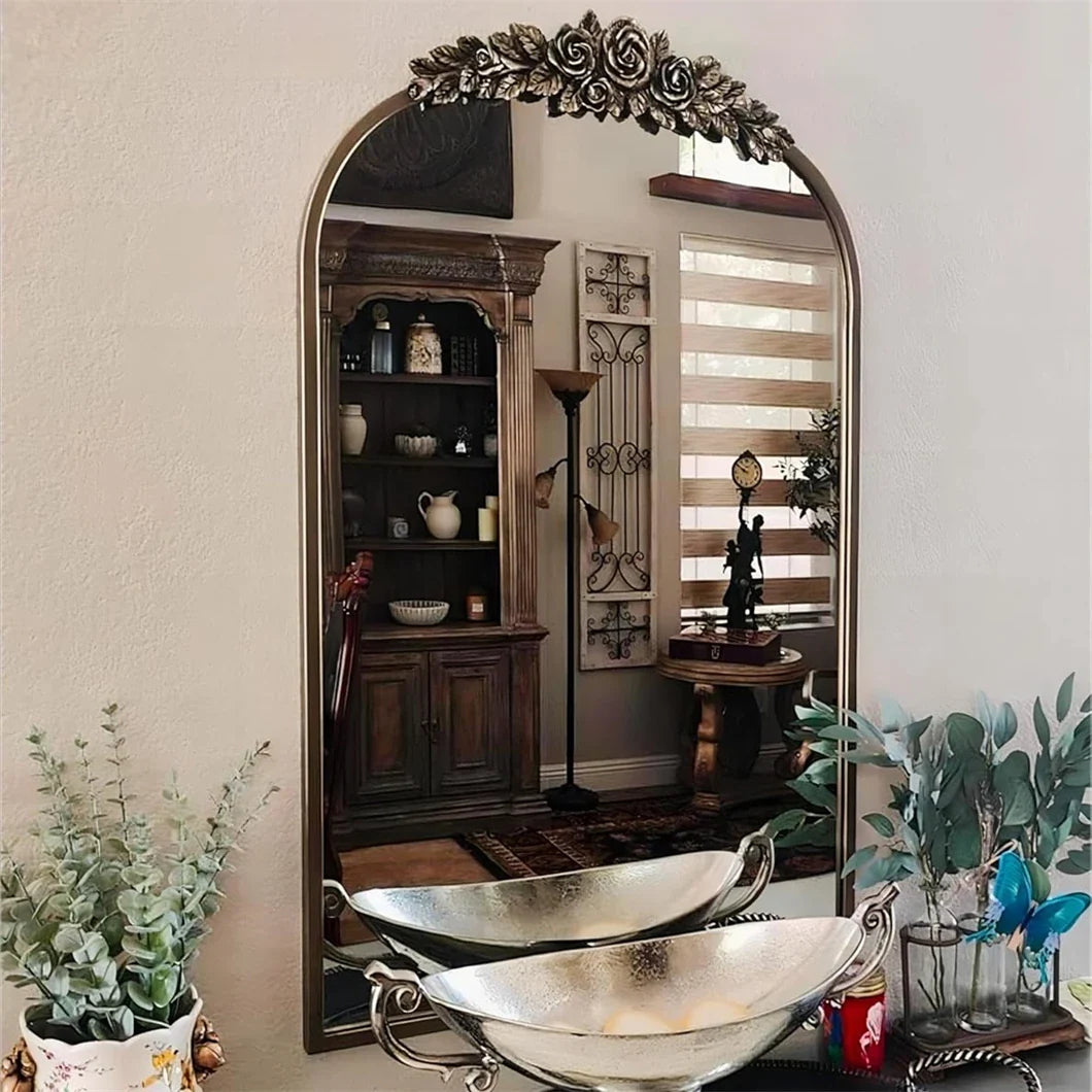 Elegant Vintage Wall Mirror